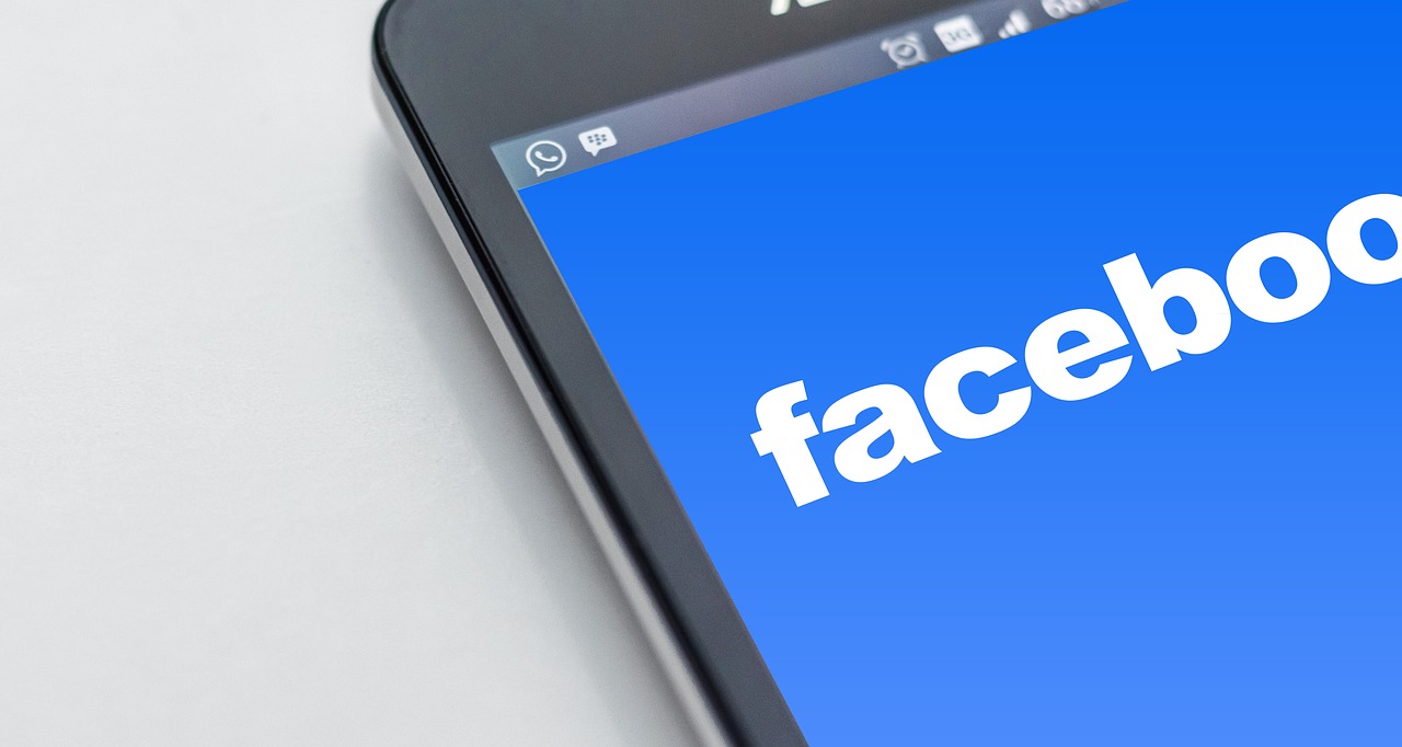 Po co facebook firmie? Prowadzenie facebooka firmowego, reklama w Kielcach